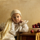 Illustration for article titled Fathers Stunning Portraits of His Daughter Look Like Classic Paintings by the Masters